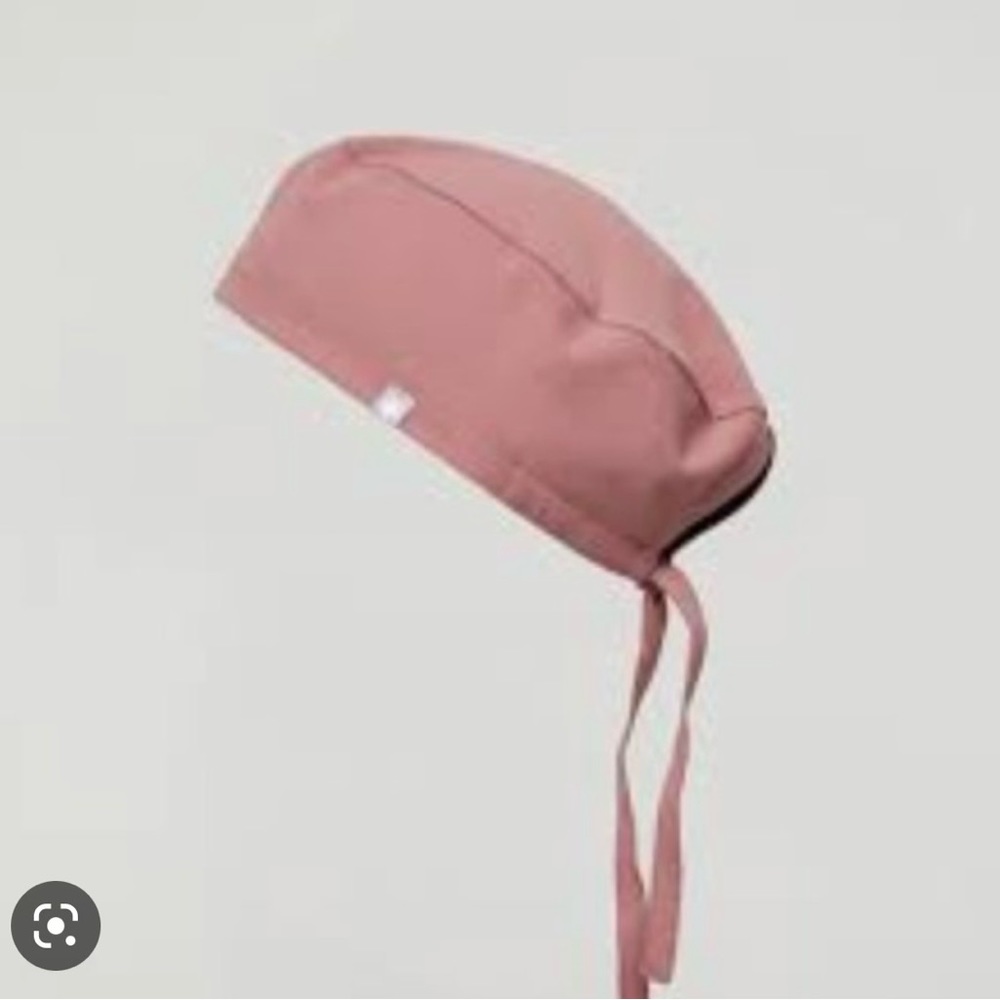 “Mauve scrub hat OS”